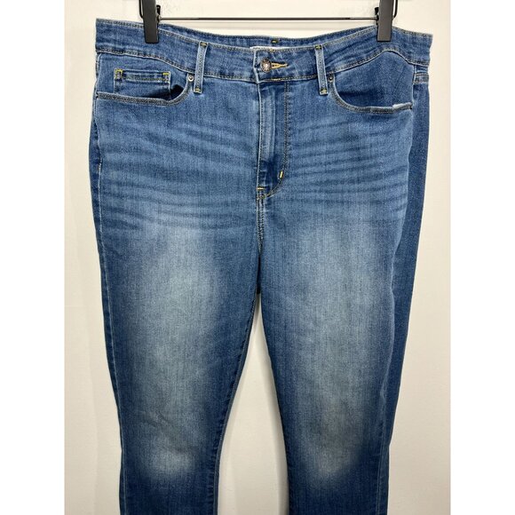 Levis Jeans Womens Size 14 32 Large Mid Rise Capri Denim Pants Stretch Blue Fall - Picture 2 of 16